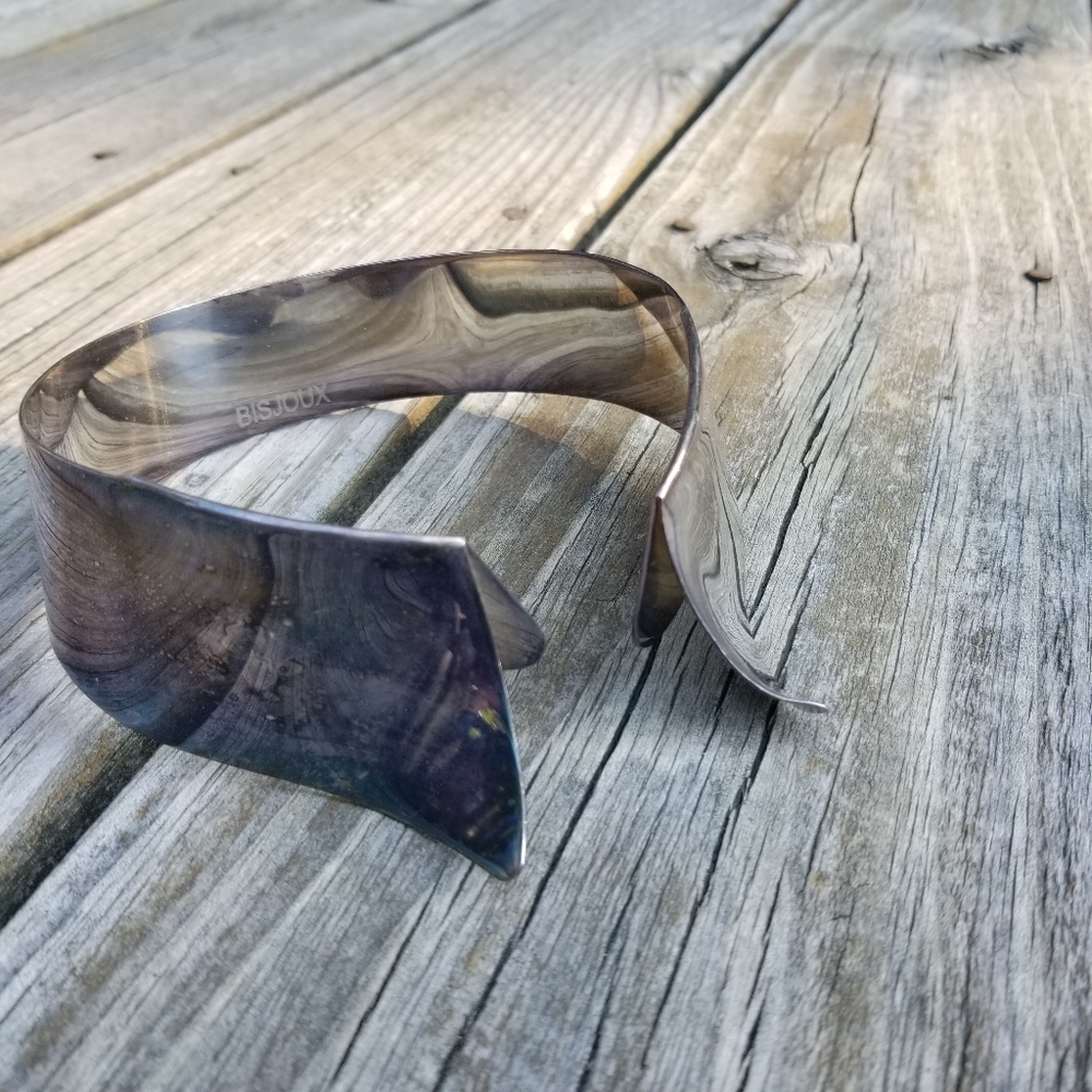 Metal shirt collar sterling on brass bold necklace - Picture 2 of 4